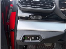 Vehicle Thumb #27