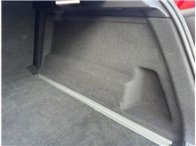 Vehicle Thumb #43