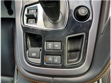 Vehicle Thumb #24