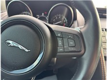 Vehicle Thumb #28