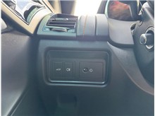 Vehicle Thumb #31