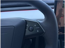 Vehicle Thumb #23