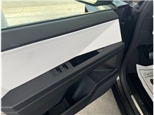 Vehicle Thumb #19