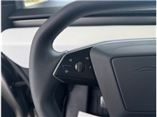 Vehicle Thumb #21