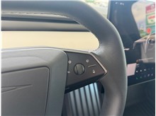 Vehicle Thumb #22