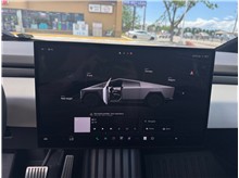 Vehicle Thumb #23