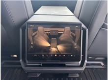 Vehicle Thumb #38