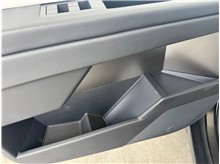 Vehicle Thumb #50