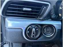 Vehicle Thumb #28