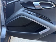 Vehicle Thumb #45