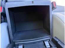 Vehicle Thumb #23