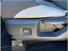 Vehicle Thumb #30