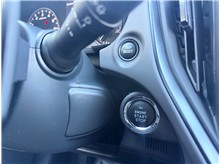 Vehicle Thumb #26