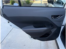 Vehicle Thumb #31