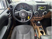 Vehicle Thumb #14