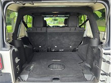 Vehicle Thumb #15