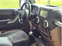 Vehicle Thumb #18