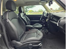 Vehicle Thumb #18