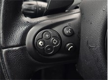 Vehicle Thumb #29