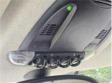 Vehicle Thumb #37