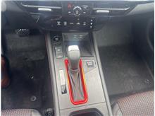 Vehicle Thumb #15