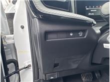 Vehicle Thumb #9
