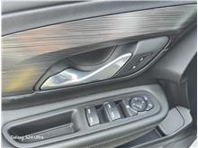 Vehicle Thumb #10