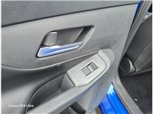 Vehicle Thumb #22