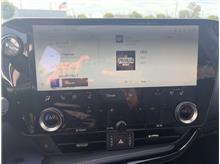 Vehicle Thumb #15