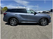 Vehicle Thumb #7
