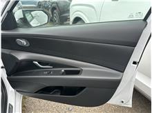 Vehicle Thumb #17