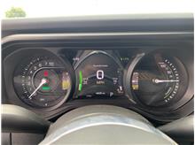 Vehicle Thumb #20