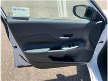 Vehicle Thumb #14