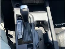 Vehicle Thumb #19