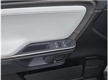 Vehicle Thumb #10
