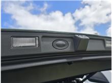 Vehicle Thumb #38