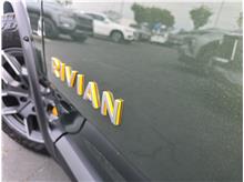 Vehicle Thumb #9