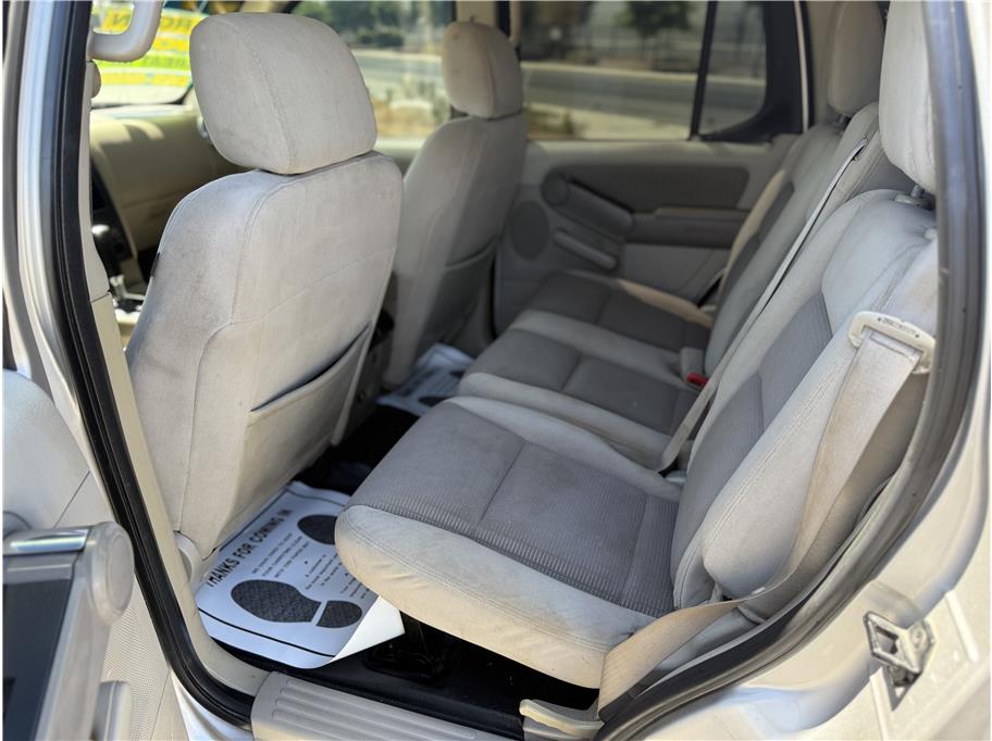 2007 Ford Explorer Sport Trac XLT - Photo 11