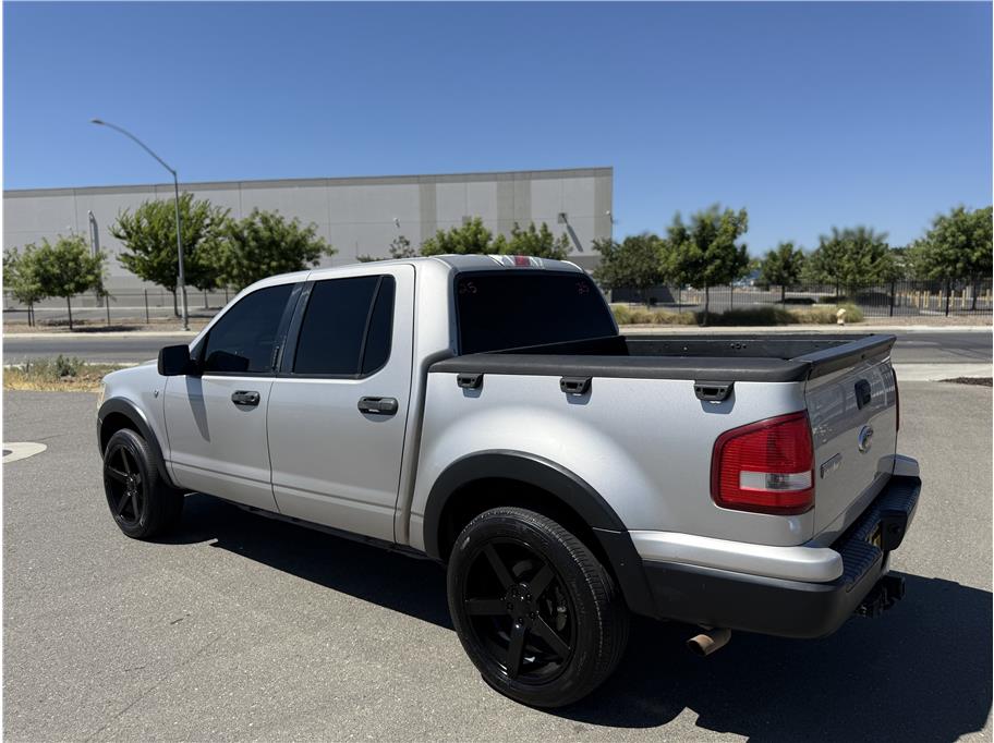 2007 Ford Explorer Sport Trac XLT - Photo 7