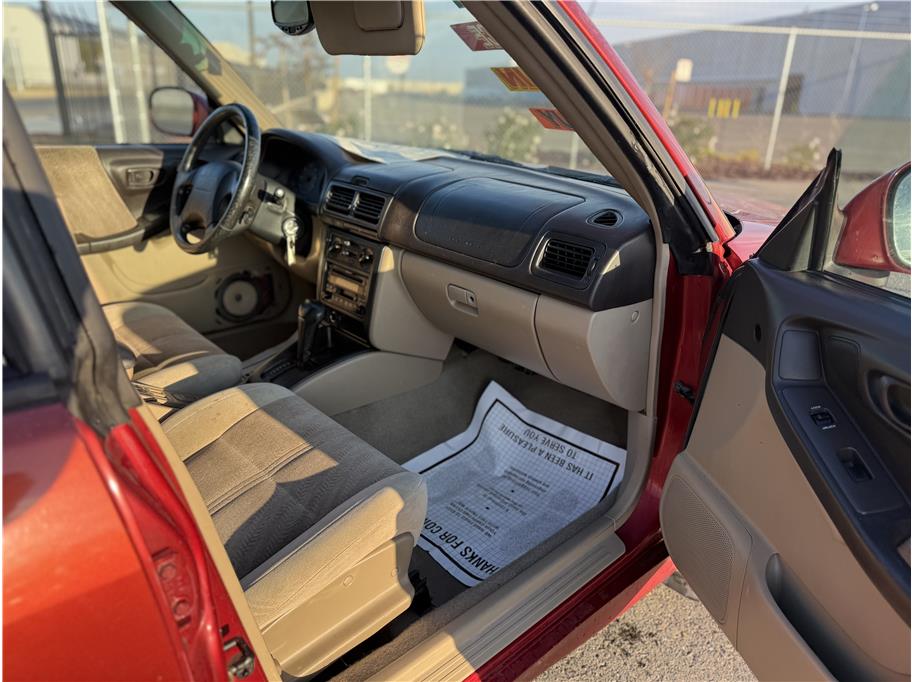 2002 Subaru Forester S - Photo 12