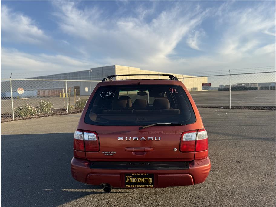 2002 Subaru Forester S - Photo 6