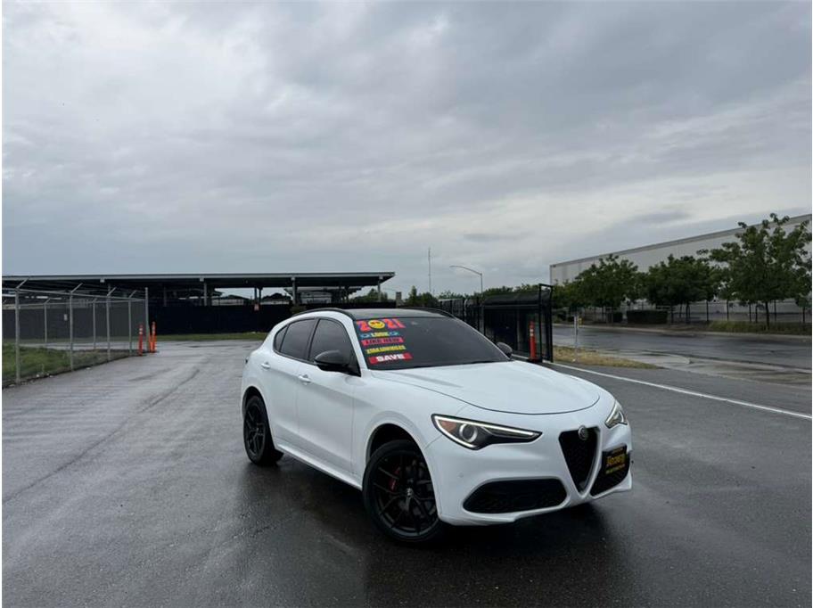 2021 Alfa Romeo Stelvio Ti Sport AWD's photo