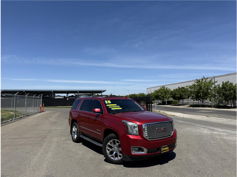 2015 GMC Yukon 4WD Denali's photo