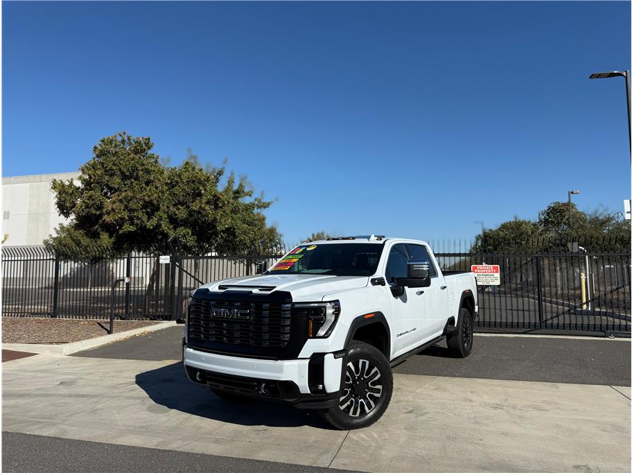 2026 GMC Sierra 2500 HD Crew Cab