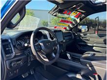 Vehicle Thumb #14