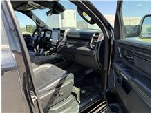 Vehicle Thumb #14