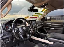 Vehicle Thumb #13