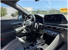 Vehicle Thumb #11