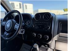 Vehicle Thumb #11
