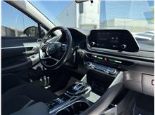 Vehicle Thumb #12